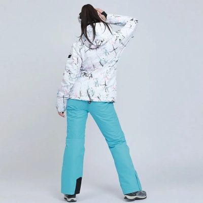 Women's Detachable Hat Ski Jacket and Pants Set